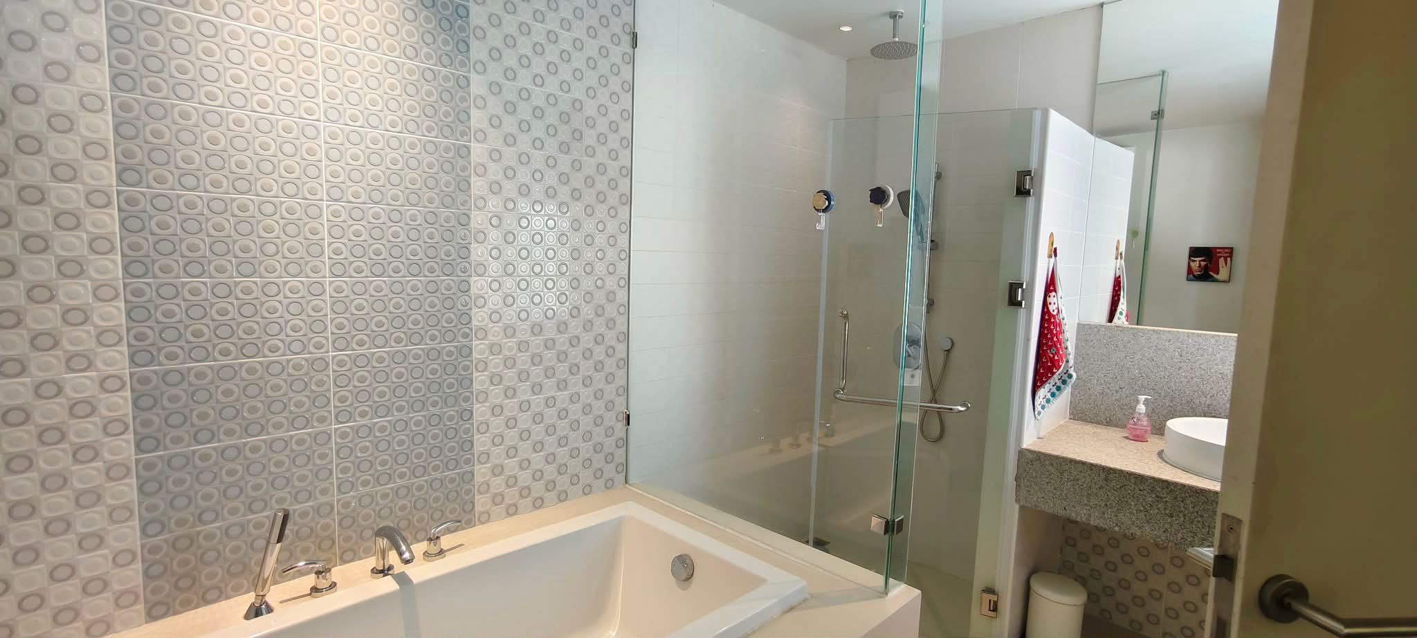 4 卧室 独立房屋 出租 在  - Image 7