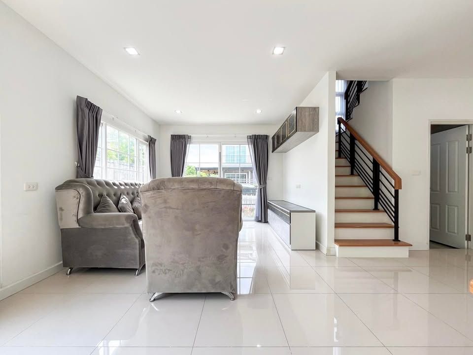 โกลเด้น นีโอ สาทร - Image 5