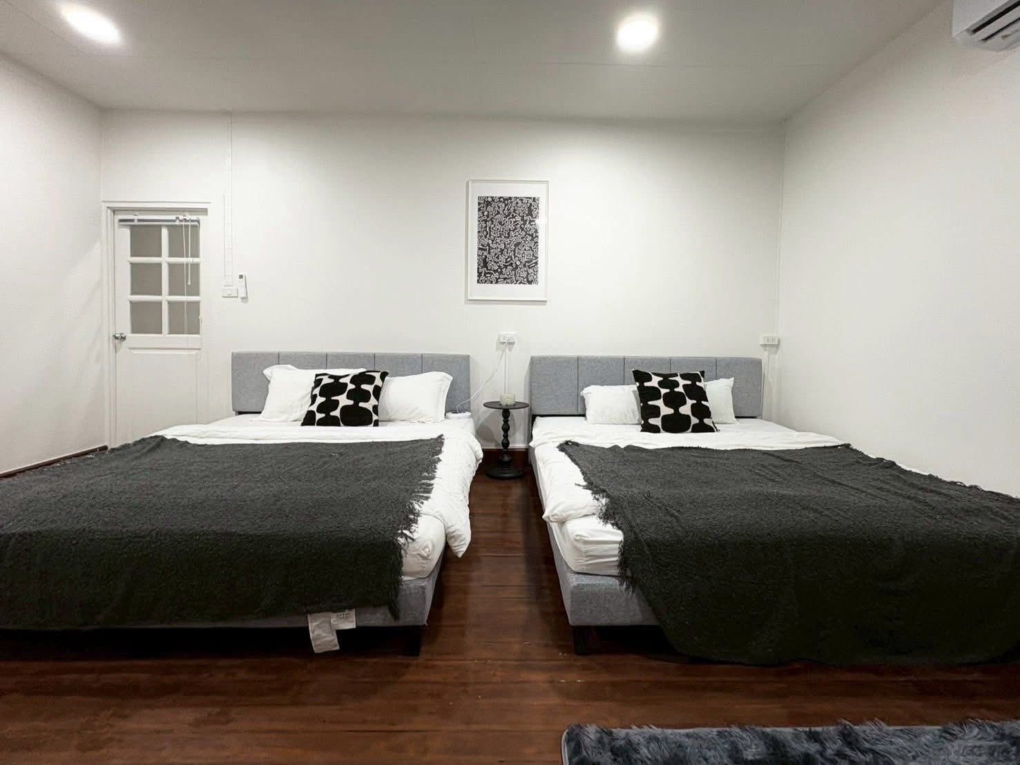 5 卧室 独立房屋 出租 在  - Image 8