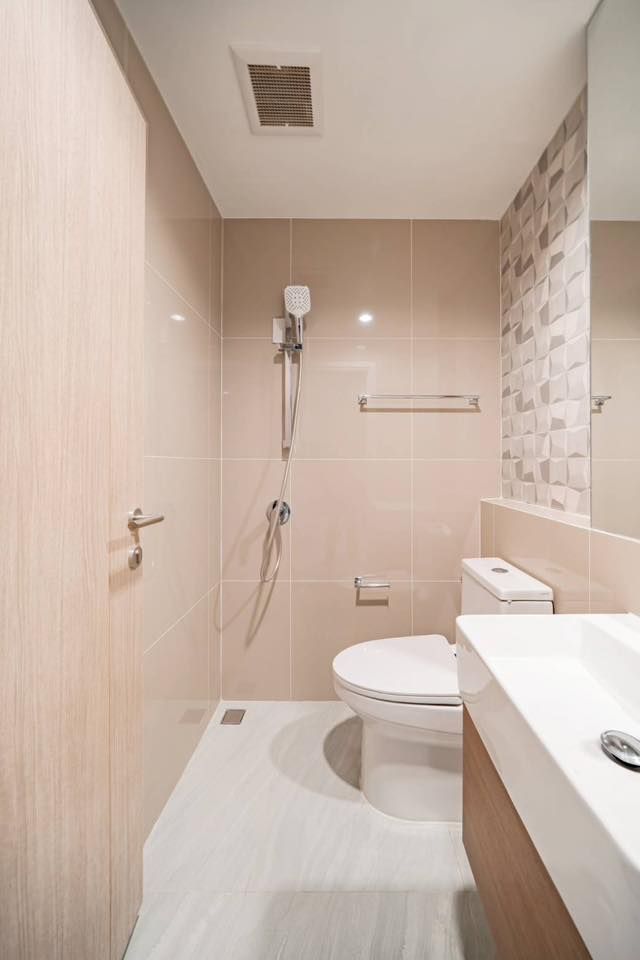 4 Bedroom House For Rent in Hua Mak, Bang Kapi, Bangkok - Image 8