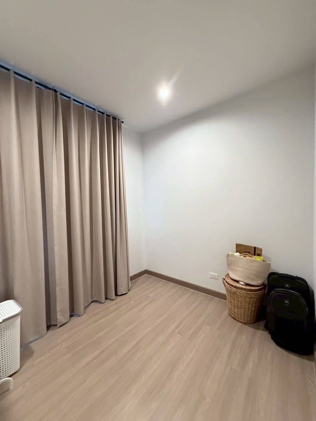 3 卧室 独立房屋 出租 在  - Image 1