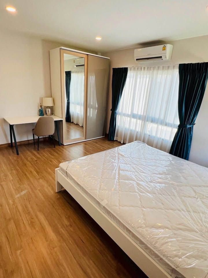 4 卧室 独立房屋 出租 在  - Image 6