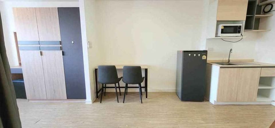 1 卧室 公寓 出租 在  - Image 3