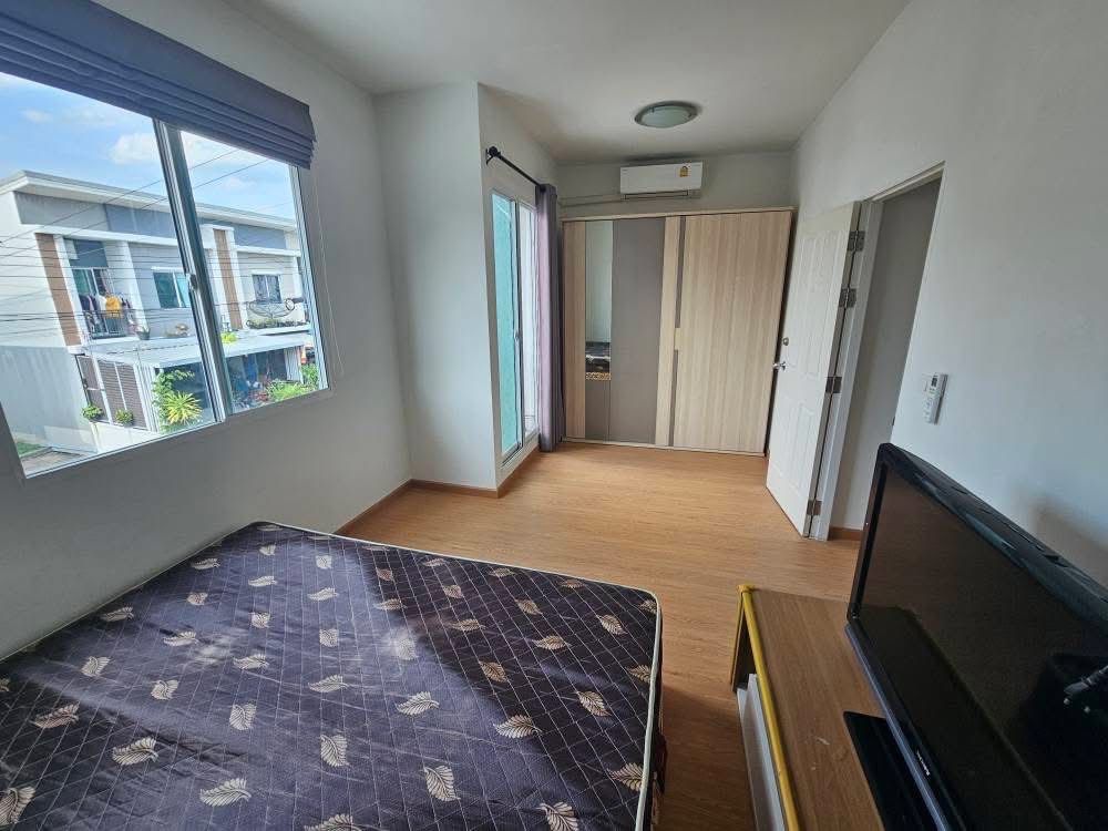 3 卧室 独立房屋 出租 在  - Image 5