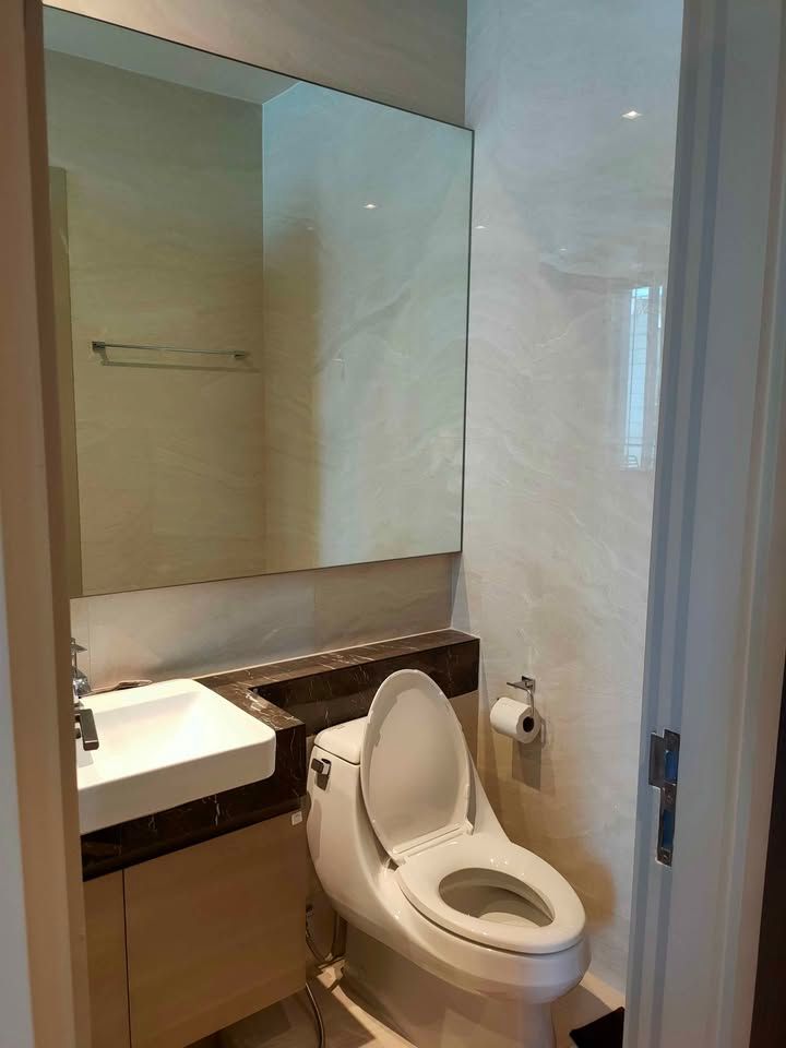 uploads/224782b1-cf00-4933-b11b-a670474fdf77/0de5e51d-60bc-4912-b6ec-3aaaf02f83e4