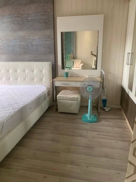 1 卧室 公寓 出租 在  - Image 1