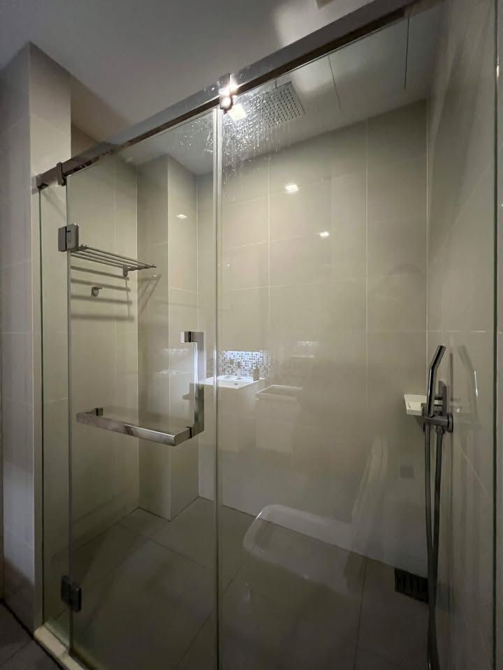 333 Riverside - Image 8