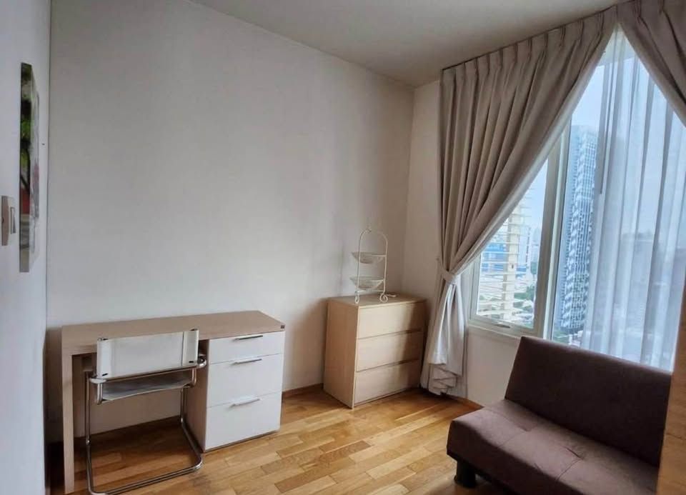 The Empire Place - Image 7