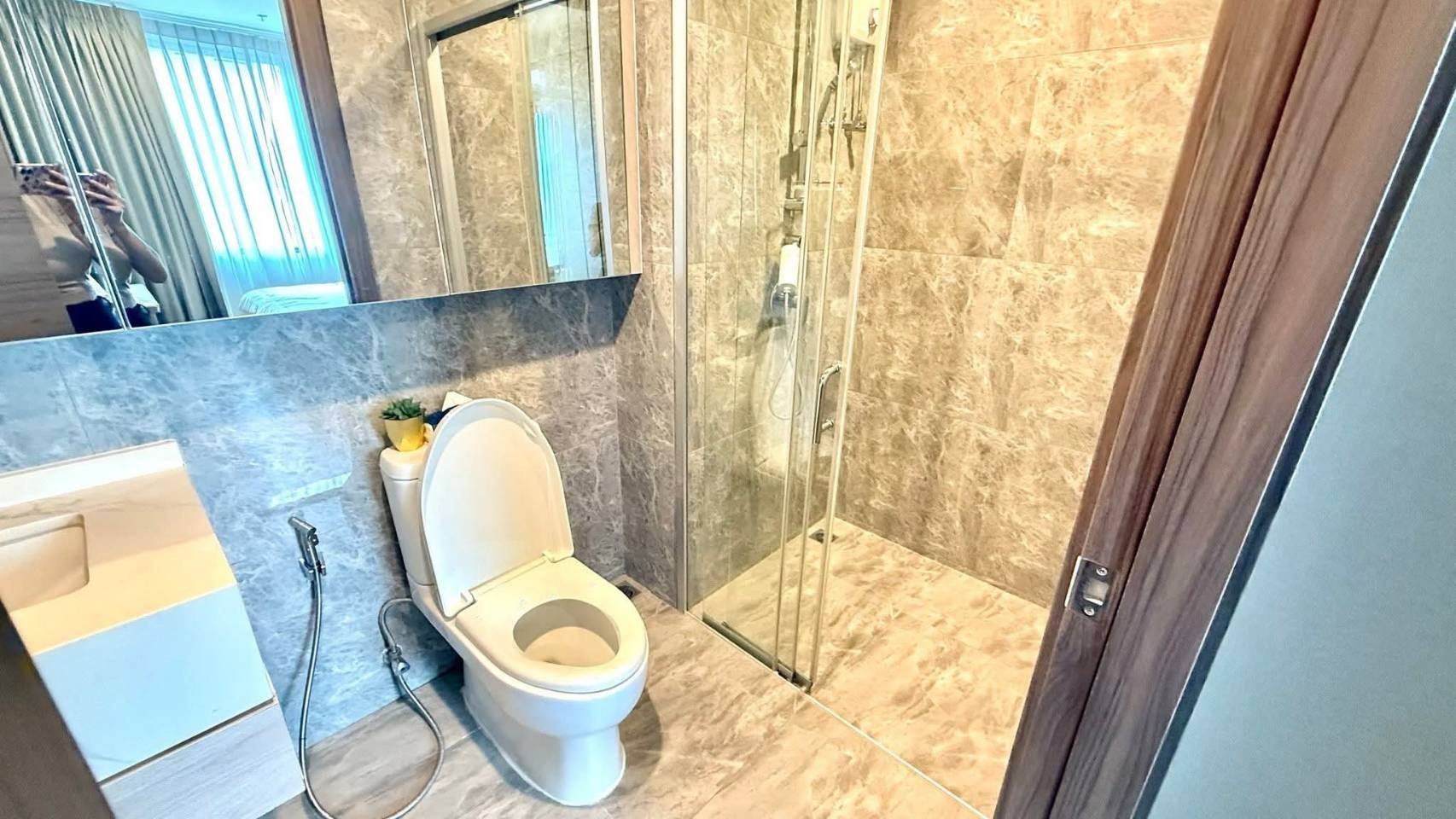 uploads/224782b1-cf00-4933-b11b-a670474fdf77/14c1edef-3f9b-4555-8eed-796f261fc014