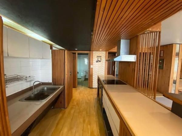 3 卧室 公寓 出租 在  - Image 7