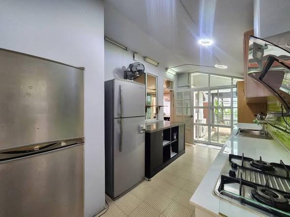 3 卧室 独立房屋 出租 在  - Image 11