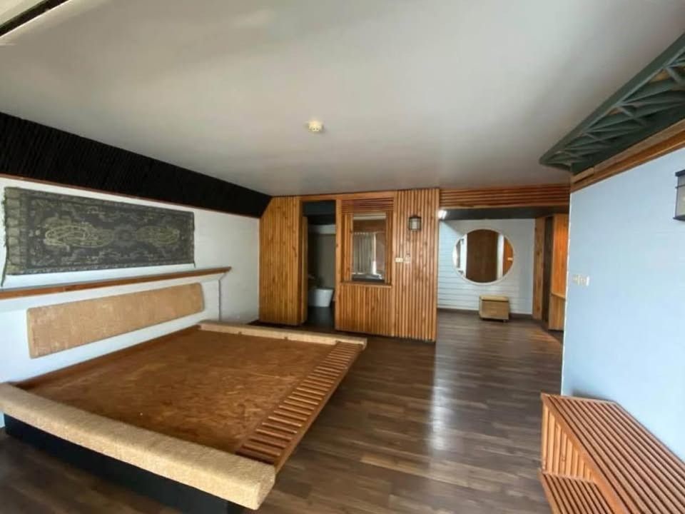 3 卧室 公寓 出租 在  - Image 4