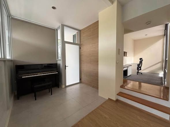 uploads/224782b1-cf00-4933-b11b-a670474fdf77/17708a85-572c-4e9e-a0bb-9fa1f775dc5f