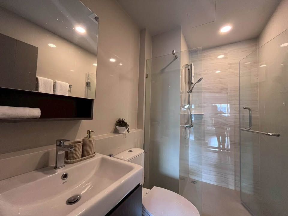 2 卧室 公寓 出租 在  - Image 9