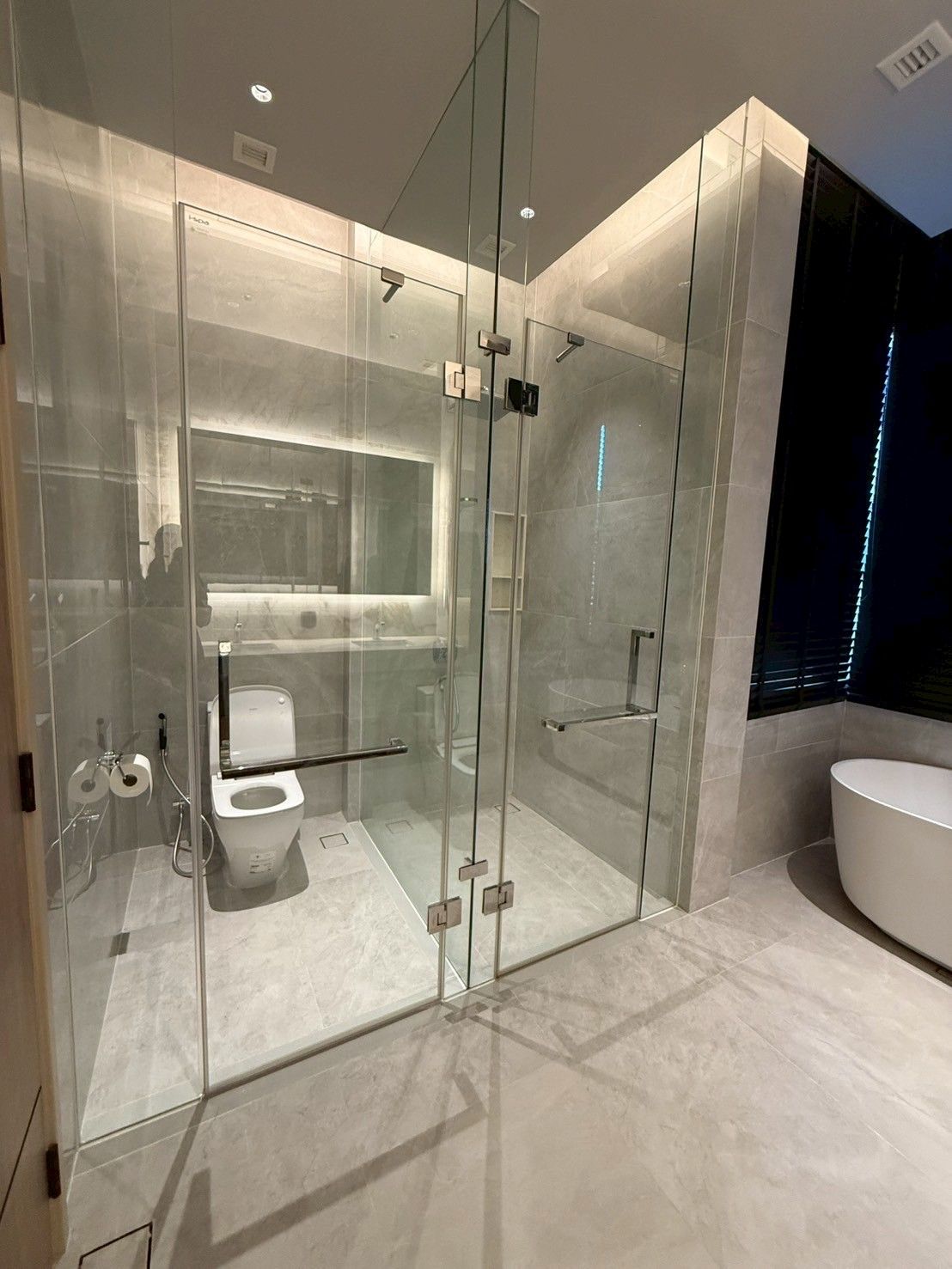 uploads/224782b1-cf00-4933-b11b-a670474fdf77/1a4edf31-cc58-461a-b943-e1d1a70c3878