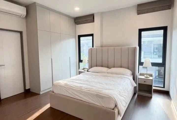 uploads/224782b1-cf00-4933-b11b-a670474fdf77/1aec51d1-93bb-401f-8f49-9f3e9df27771