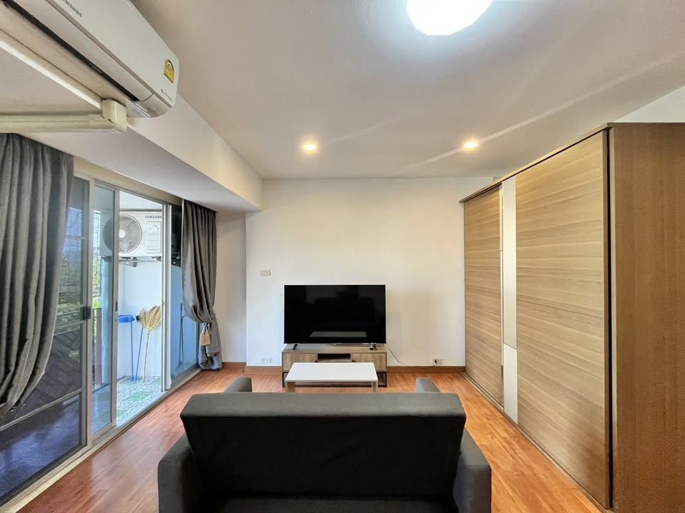 Hillside 4 Condotel - Image 2