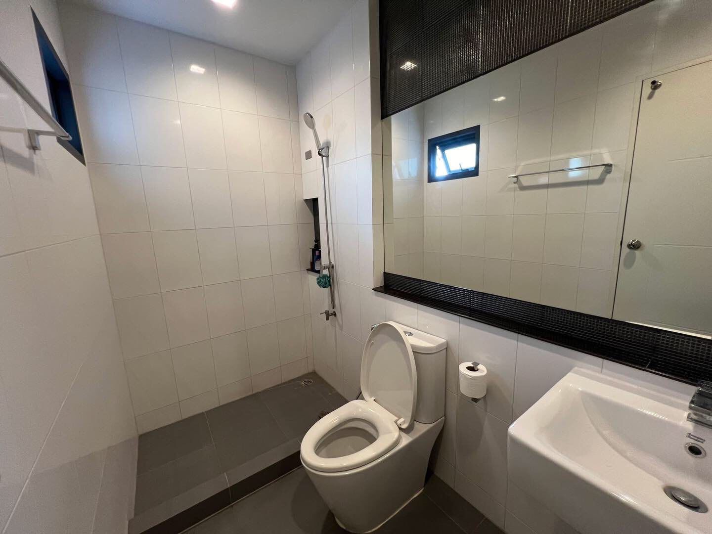 uploads/224782b1-cf00-4933-b11b-a670474fdf77/1d9cef08-61b1-41bb-940f-fd2b0f8a8815