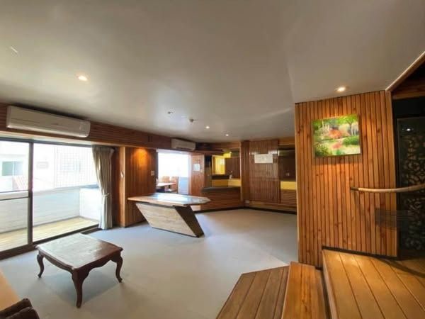 3 卧室 公寓 出租 在  - Image 12