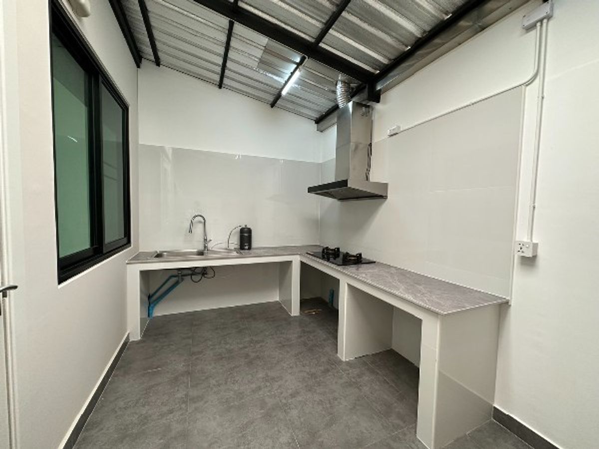 uploads/224782b1-cf00-4933-b11b-a670474fdf77/1f662165-b062-48a8-9f21-db7b0a399134