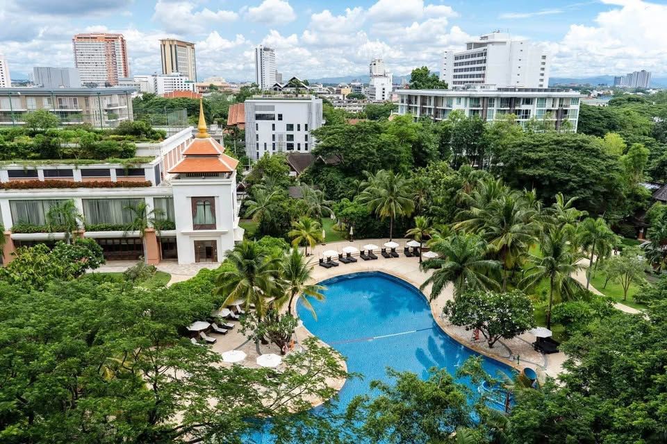 Astra Condo - Image 8