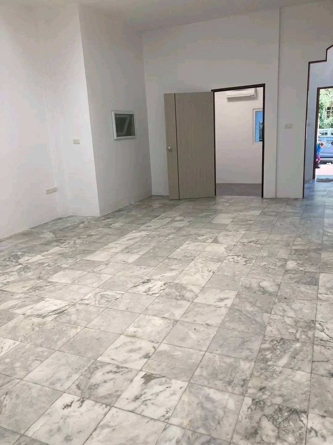 5 Bedroom Townhouse For Rent in Noen Phra, Mueang Rayong, Rayong - Image 12