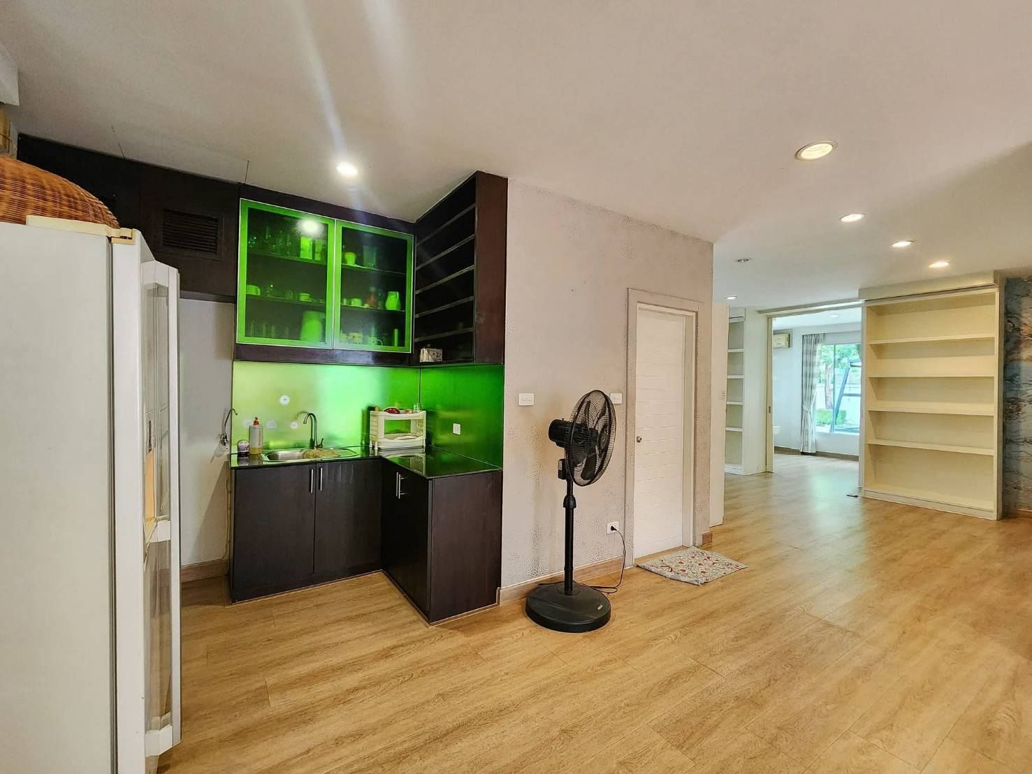 3 卧室 独立房屋 出租 在  - Image 14