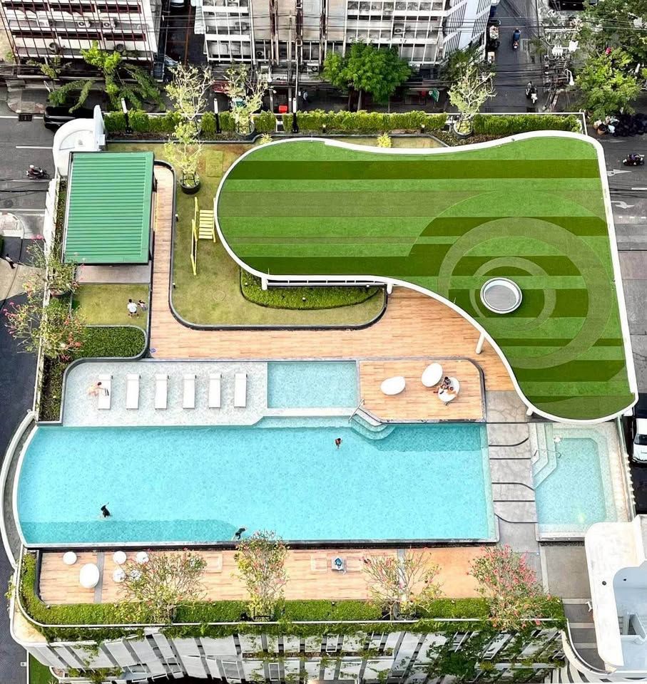 uploads/224782b1-cf00-4933-b11b-a670474fdf77/21ce590d-6686-4312-a3d7-547a1ddfd5ec