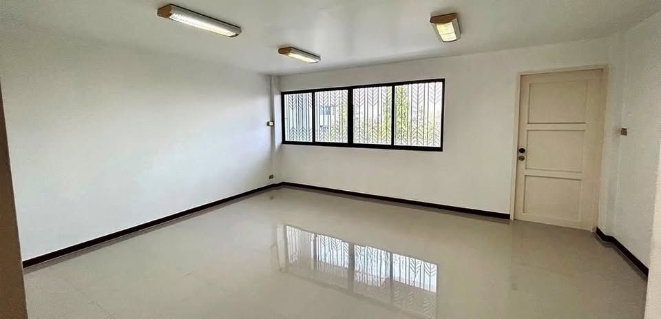 uploads/224782b1-cf00-4933-b11b-a670474fdf77/2315767d-b147-4200-8bdc-1a7e1be8e8d9