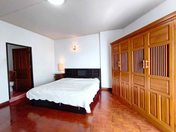 1 卧室 公寓 出租 在  - Image 7