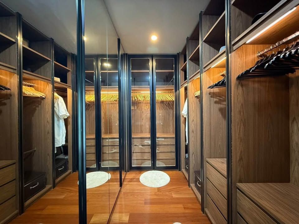 Blue Lagoon 2 - Image 8