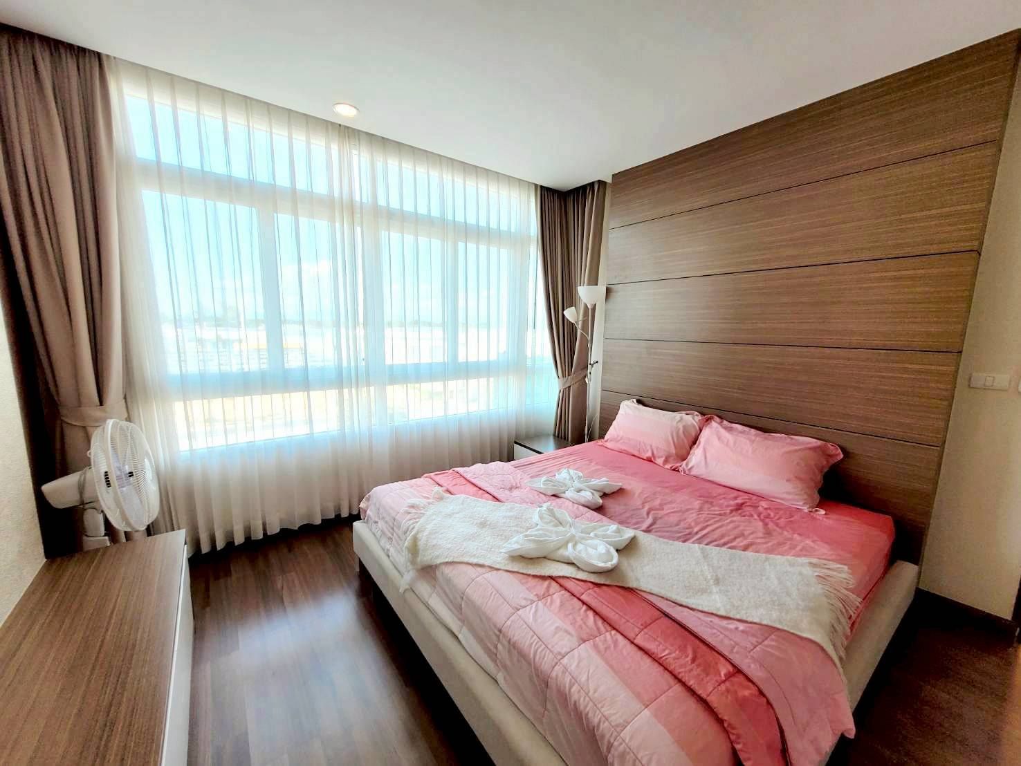 The Unique @Ruamchok - Image 3