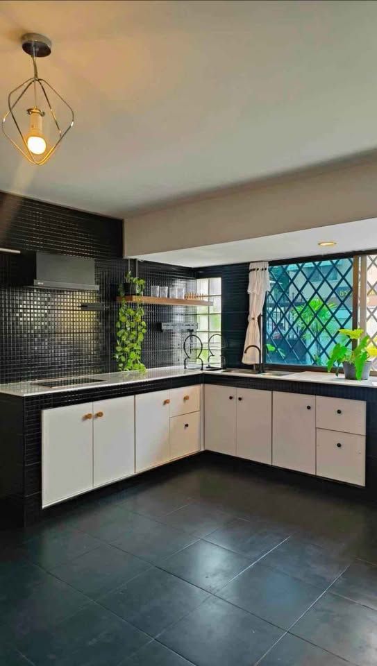 uploads/224782b1-cf00-4933-b11b-a670474fdf77/26e26803-ab92-442b-8a02-e125bc06edf3