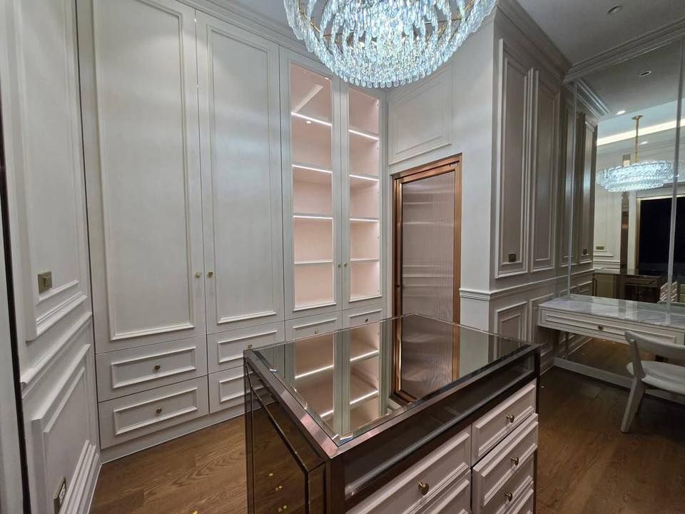 Narasiri Krungthepkreetha - Image 10