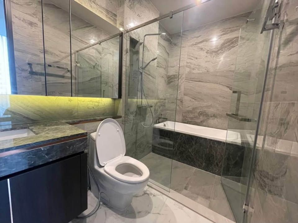 uploads/224782b1-cf00-4933-b11b-a670474fdf77/293460cb-f208-41dc-8bcc-0056610e197f