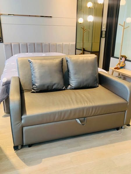 Ashton Silom - Image 2