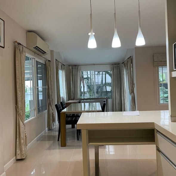 3 Bedroom House For Rent in Hua Mak, Bang Kapi, Bangkok - Image 1