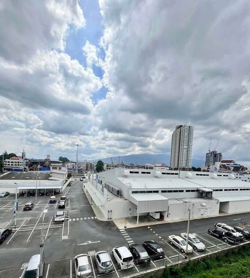 The Treasure Condo - Image 10