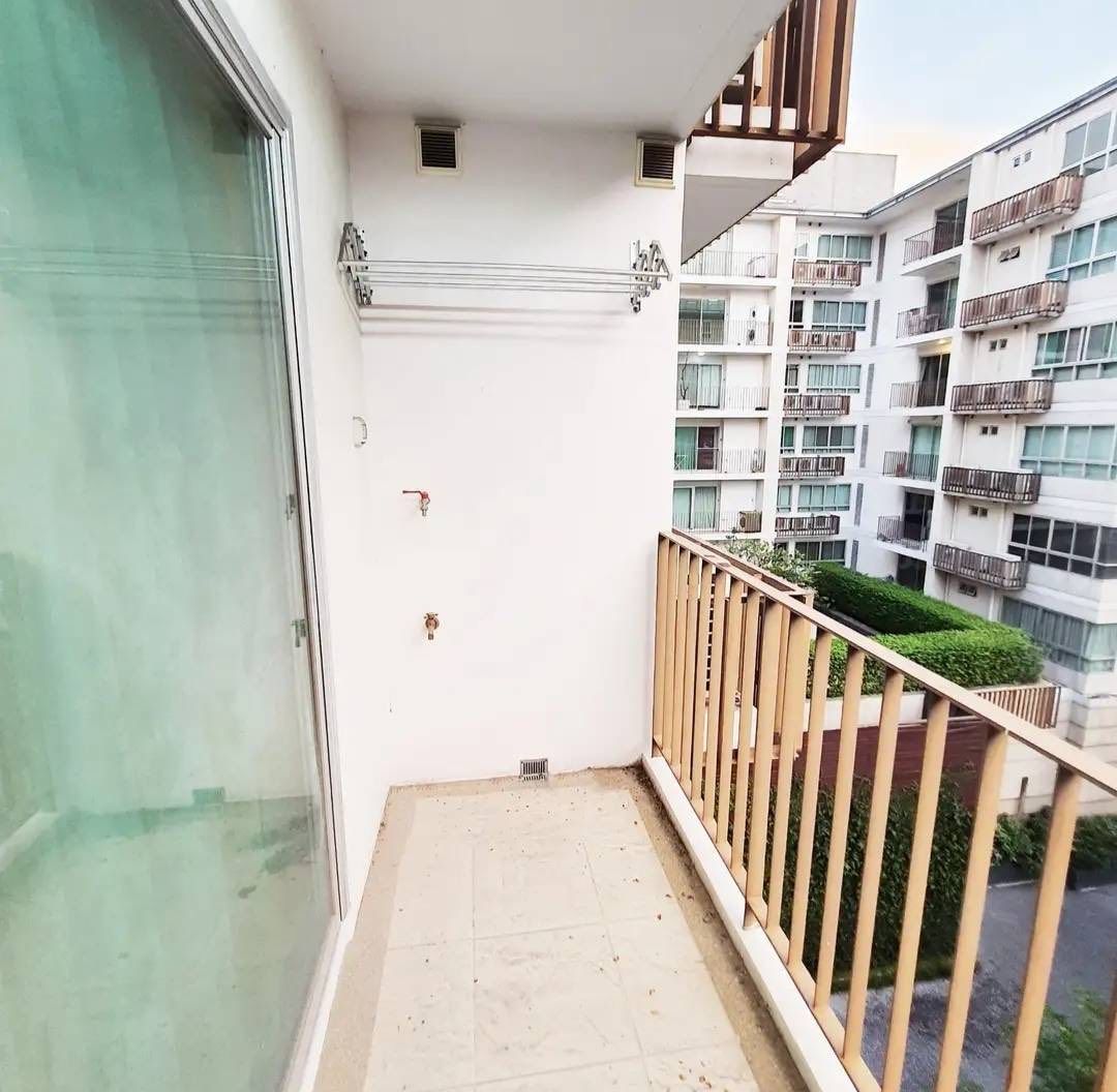 The Clover Thonglor - Image 8