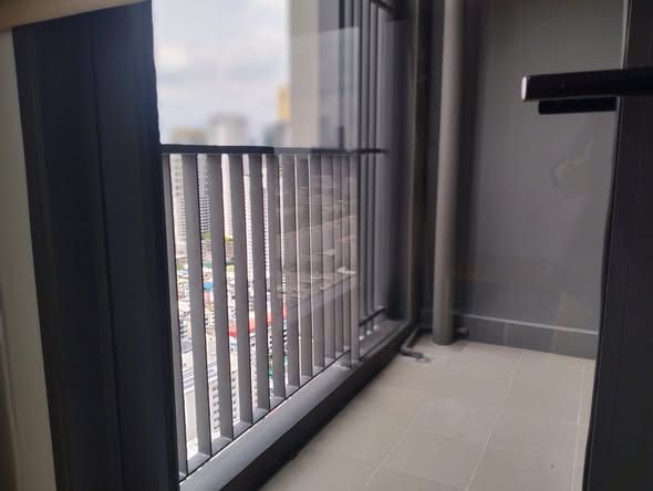 Life Rama 4 - Asoke - Image 12