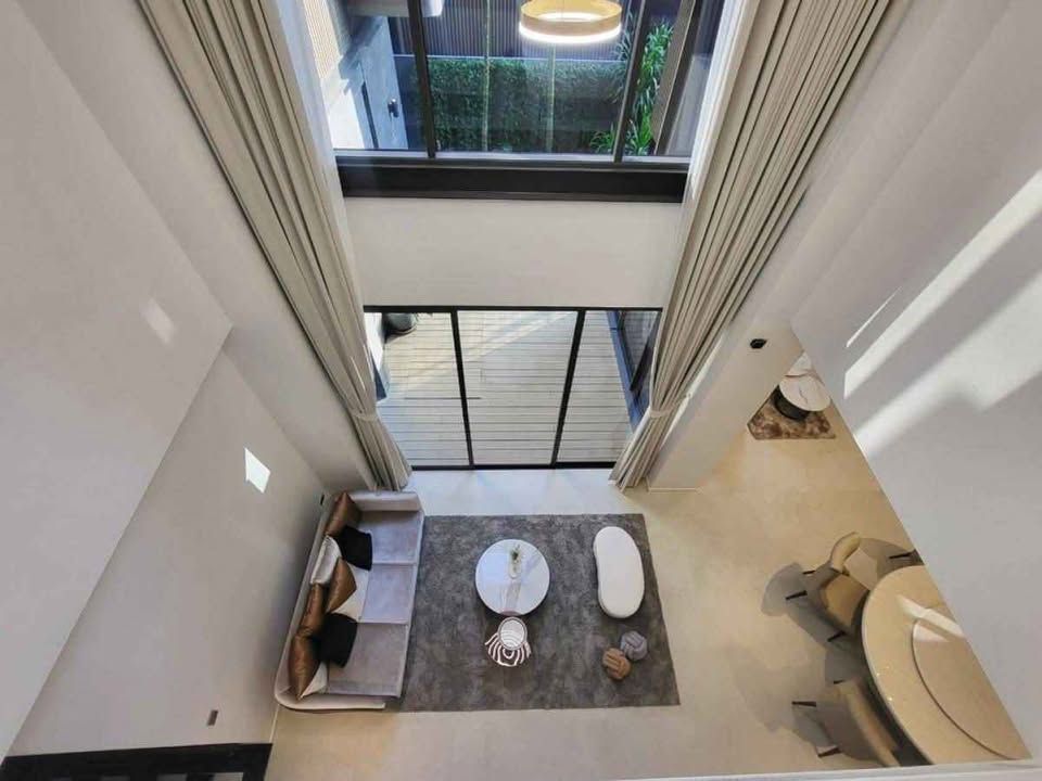 5 卧室 独立房屋 出租 在  - Image 14