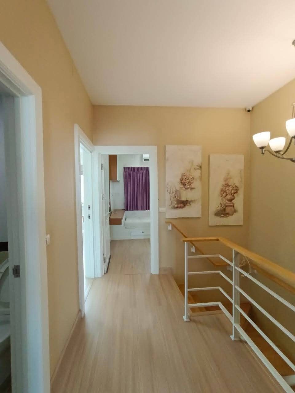 4 Bedroom House For Sale in Saphan Sung, Saphan Sung, Bangkok - Image 13