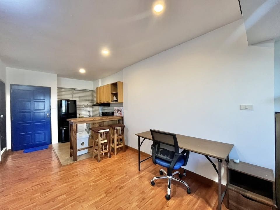 Hillside 4 Condotel - Image 12