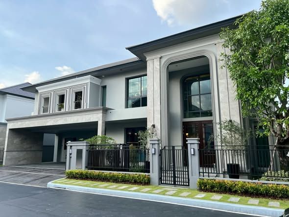 แกรนด์ บางกอก บูเลอวาร์ด สุขุมวิท - ศรีนครินทร์ - Image 9