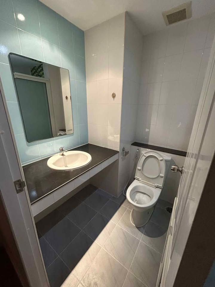 The Next 1 Condo - Image 7