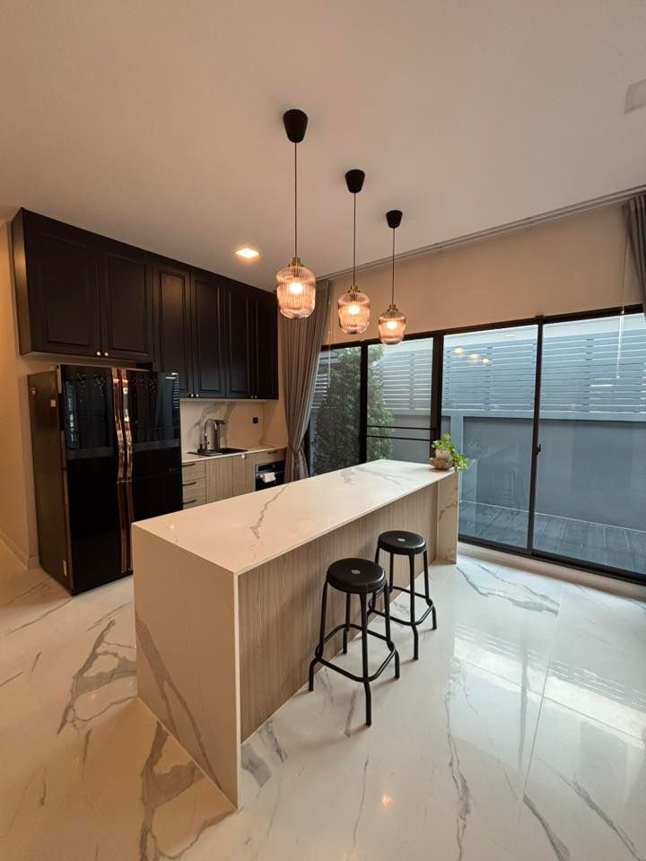 uploads/224782b1-cf00-4933-b11b-a670474fdf77/3291711b-450b-4b30-bfb6-a64651081979