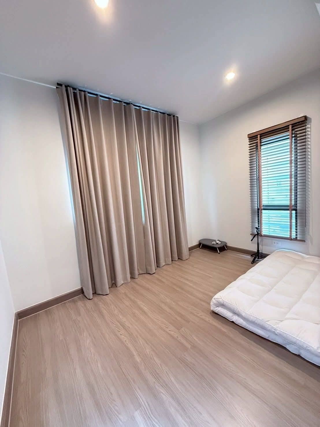 3 卧室 独立房屋 出租 在  - Image 8