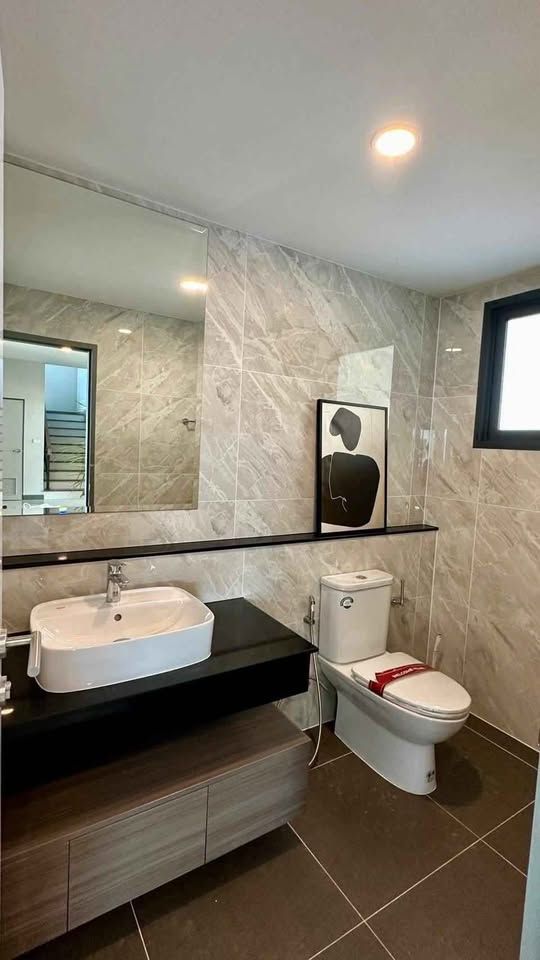 uploads/224782b1-cf00-4933-b11b-a670474fdf77/35e9ff88-571d-4c8c-aab5-e67deacab220