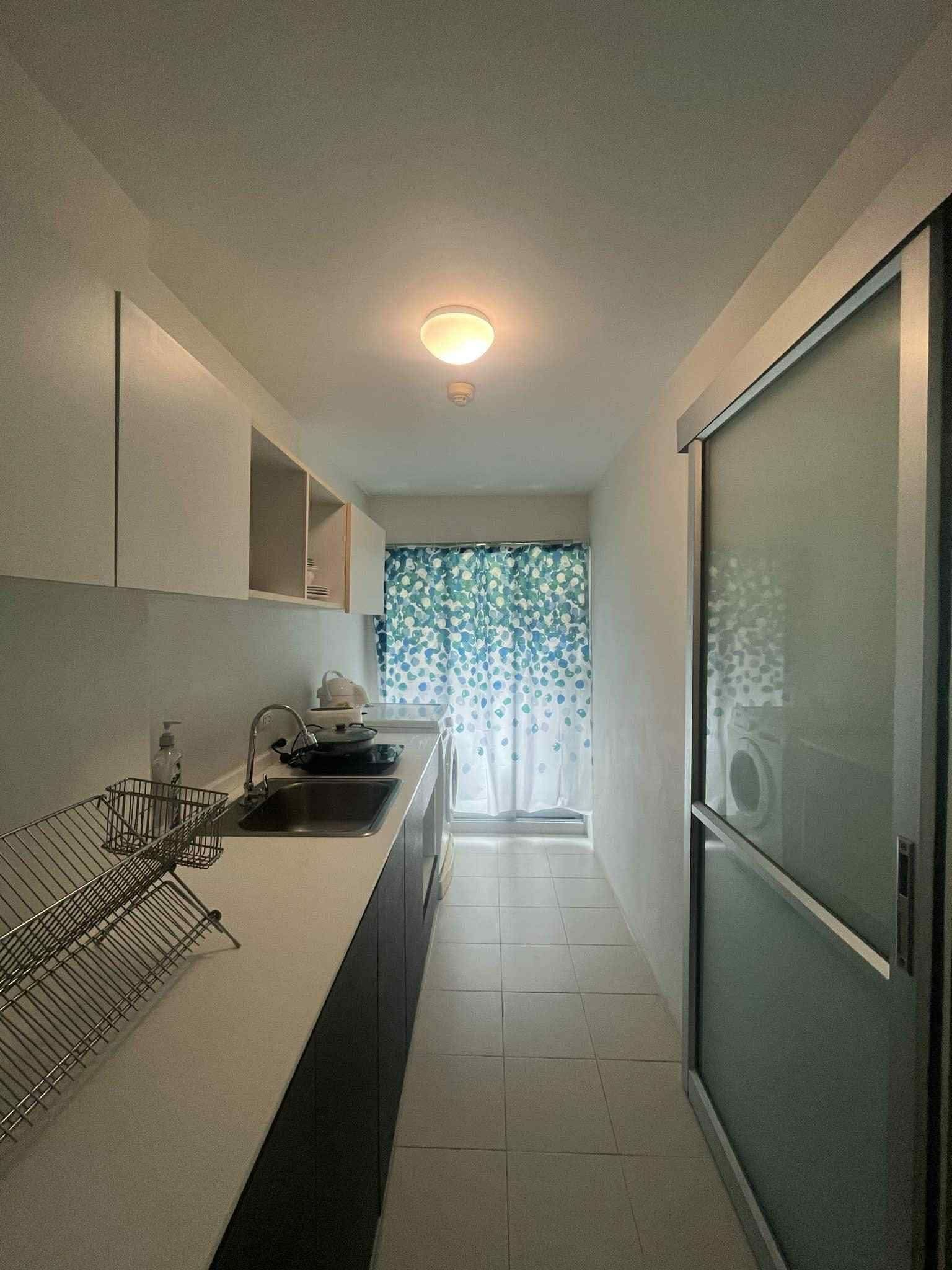 D VIENG Santitham - Image 11