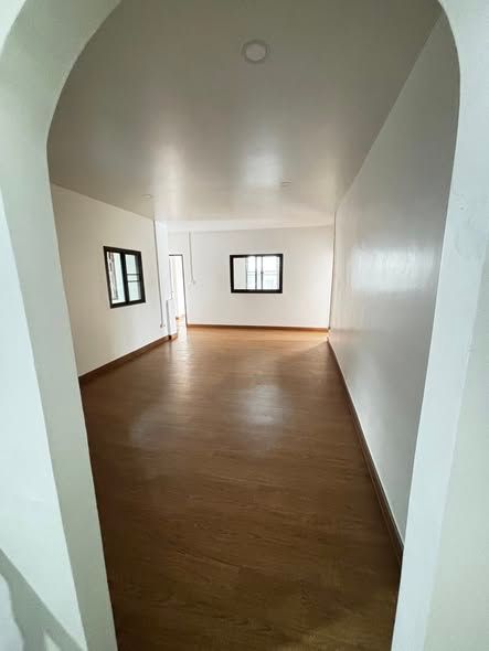 5 卧室 独立房屋 出租 在  - Image 10